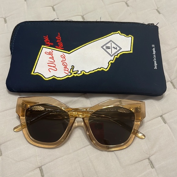 Wonderland Sun ZZYZX sunglasses with case main image 7